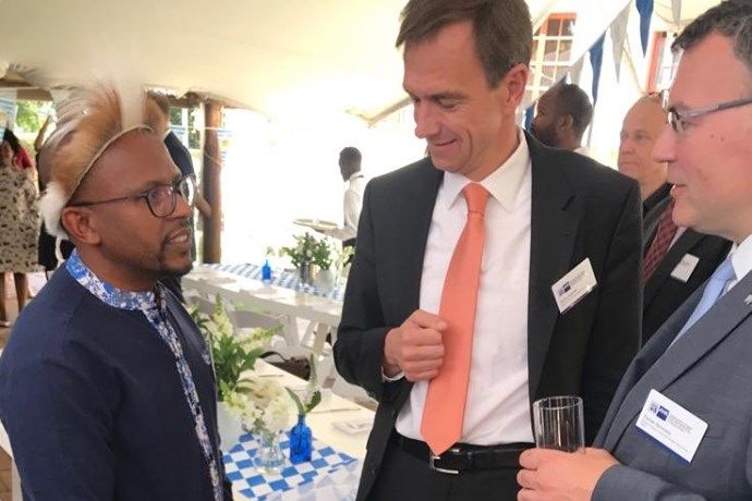 State Minister Florian Herrmann with German Ambassador Martin Schaefer and Sello Hatang, CEO of the Nelson Mandela Foundation