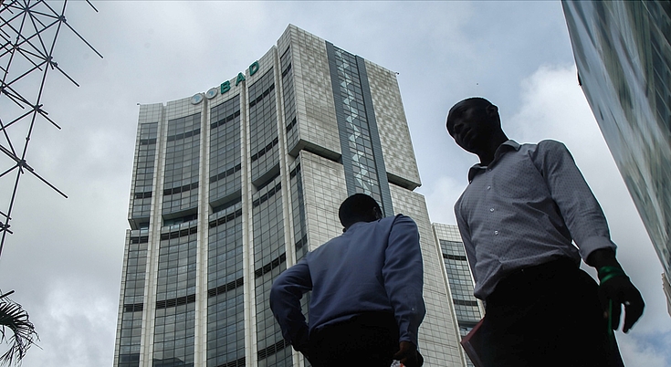 City: Pedestrians walking next to the headquarters of the African Development Bank (AfDB) in Abidjan, Ivory Coast on May 28, 2025.